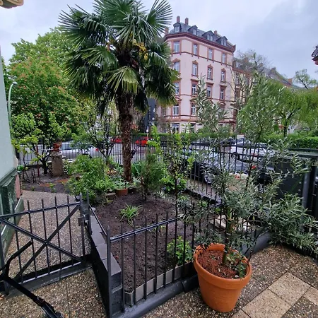 Ar Living Frankfurt Danneckerstr